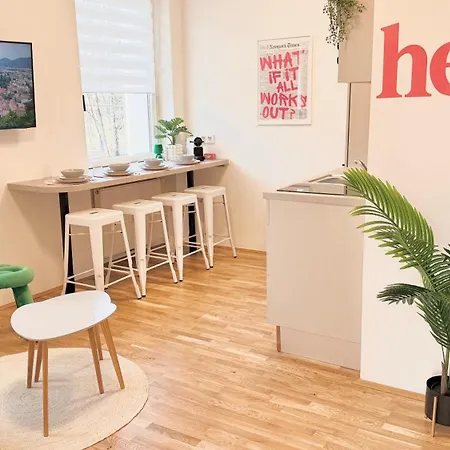 Апартаменти M8 Parkside Two Грац