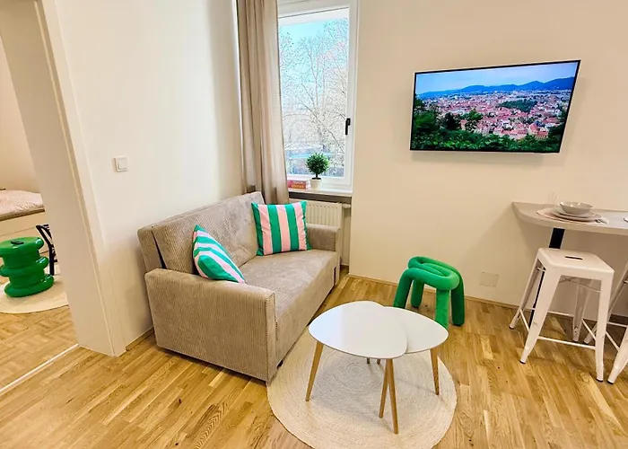 M8 Parkside Two Апартаменти Грац